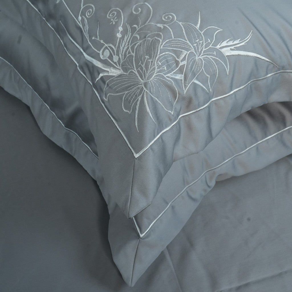 Story Premium Bedsheet (Silver)