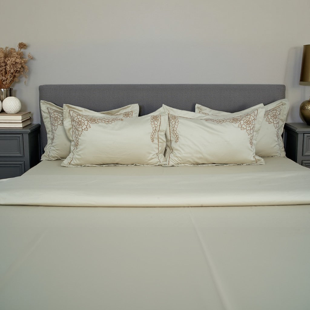 Story Premium Bedsheet (Beige)