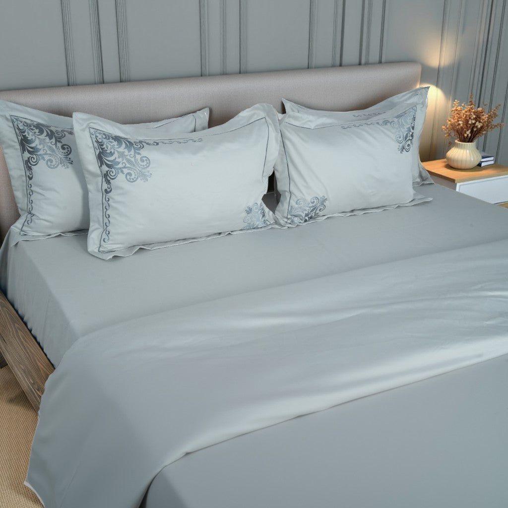 Story Premium Bedsheet (Silver)