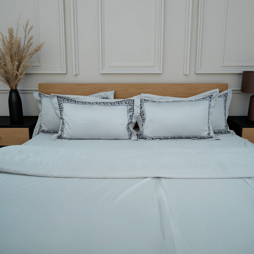 CLASS Premium Bedsheet (Tencel) Silver