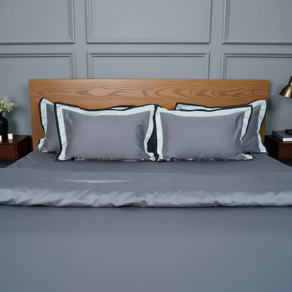 Eaton Premium Bedsheet (Black Curent)