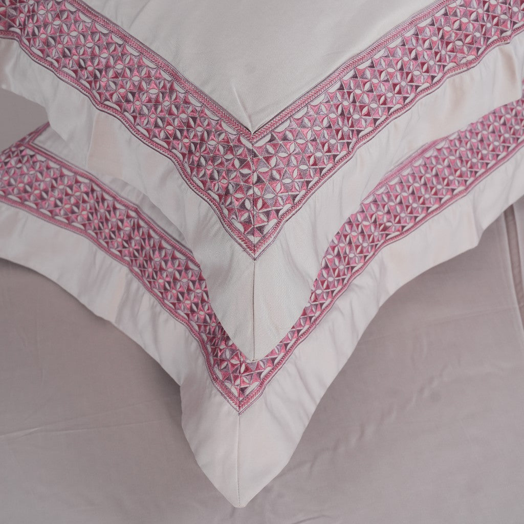 CLASS Premium Bedsheet (Tencel) Pink