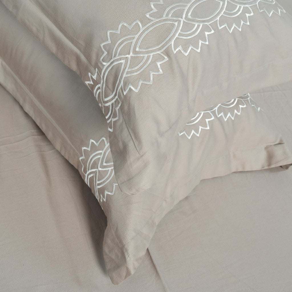 Focus Premium Bedsheet (Rust)